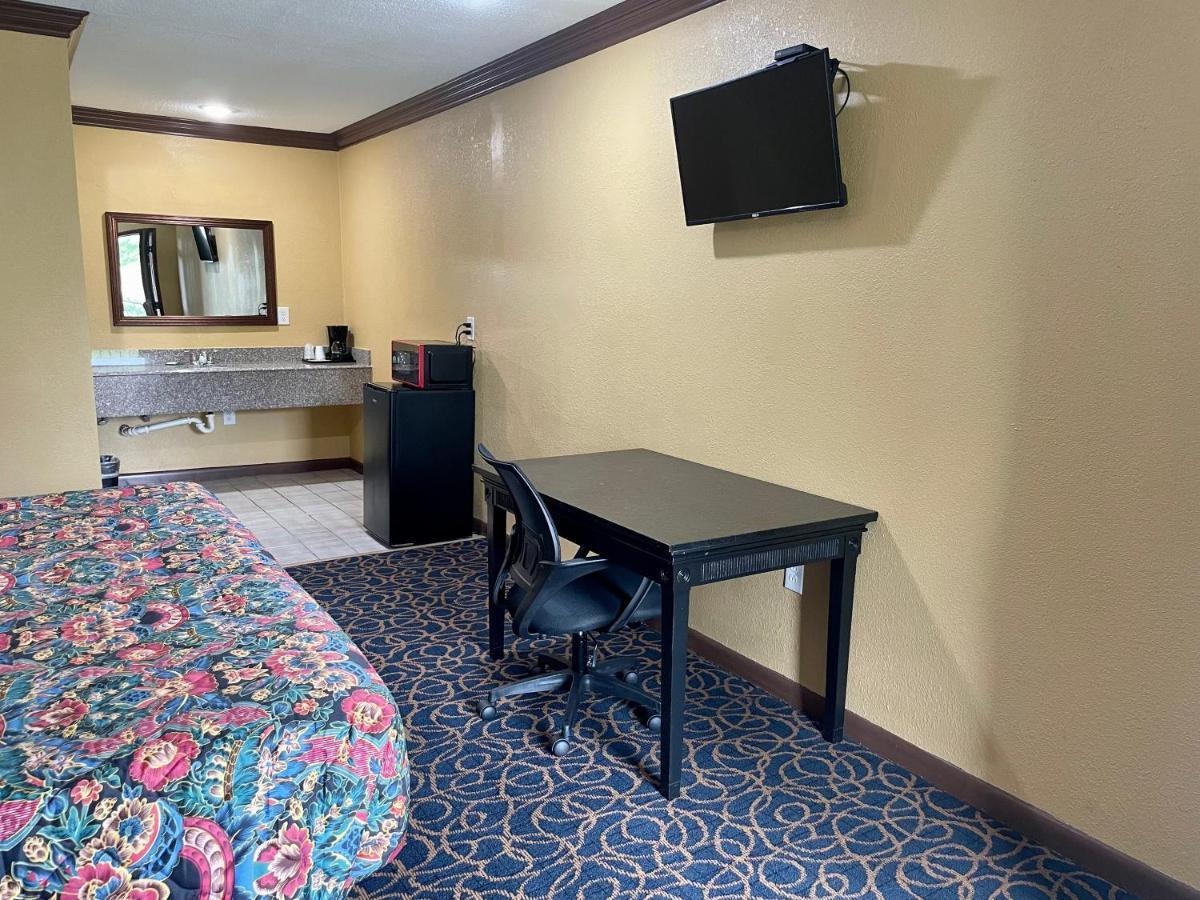 Super 6 Inn Carencro Екстер'єр фото